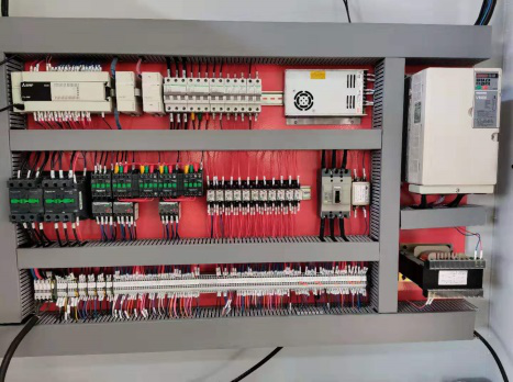 26 نظام التحكم الكهربائي PLC